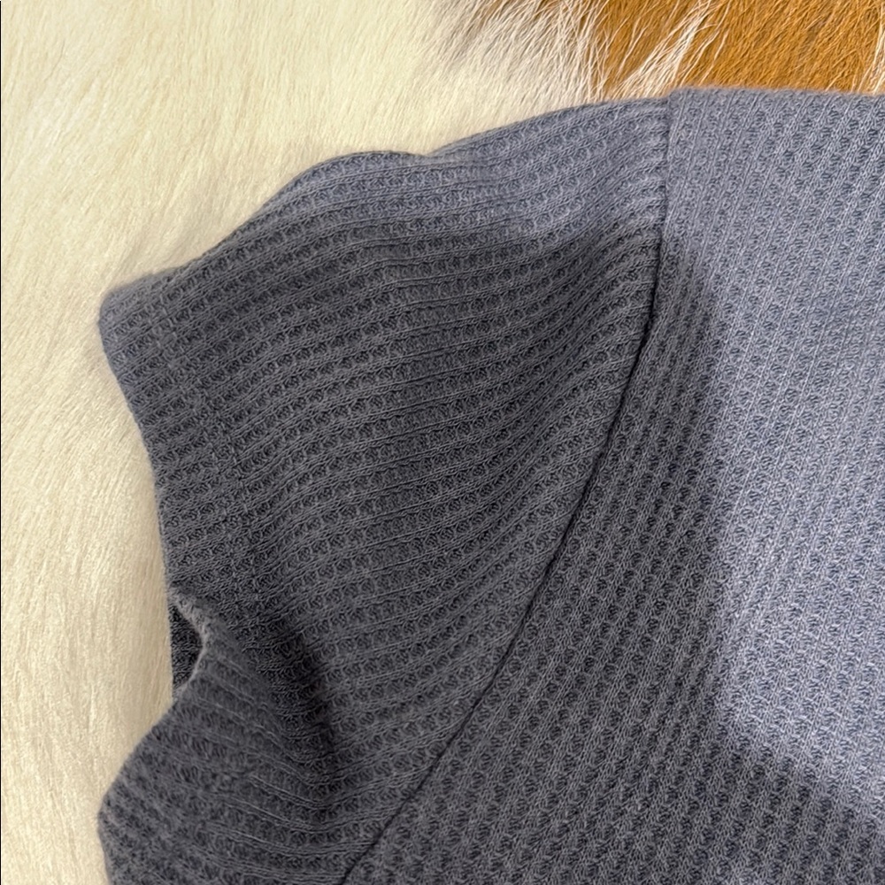 Gray Button-Up Ribbed T-Shirt - Picture 8 of 8